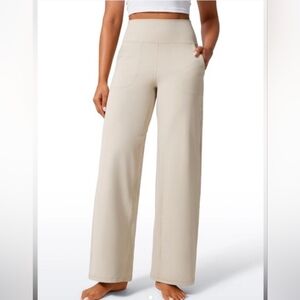 Nwt Medium CRZ YOGA Butterlift Wide Leg Pants Pockets - High Waisted